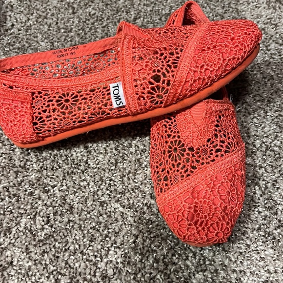 TOMS-🧡 - Picture 2 of 2
